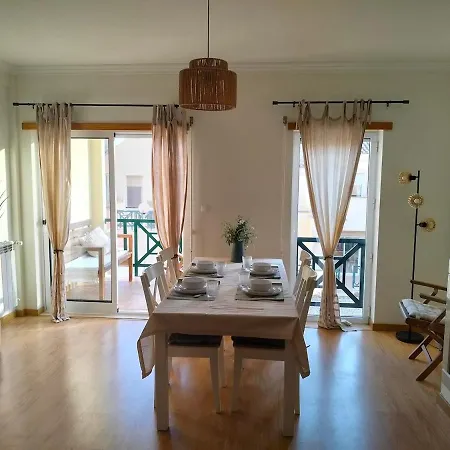Apartamento Duplex Em Com Piscina